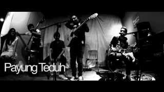 payung teduh quotwaiting in vainquot bob marley cover [upl. by Etrem]