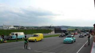 VW Fridolin vs VW Käfer  Käfertreffen Chemnitz 2009 14 Meile Sachsenring [upl. by Jocko]