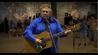 Don McLean at the Van Gogh Museum live performance Vincent Starry Starry Night [upl. by Leiru70]