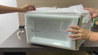 UNBOXING MICROONDAS ELECTROLUX [upl. by Tedmund1]