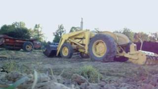 Ford 4400 Loading Manure [upl. by Lihas]