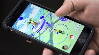 Pokemon GO  HOW TO HIT POKESTOPS WHILE TRAVELING FAST [upl. by Metsky]