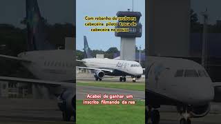 Embraer 195 e1 atrasa o pouso aeroporto de Joinville muito urubu na cabeceira da aproximação [upl. by Celestia229]