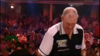 World Matchplay 2006  Round 1 Phil Taylor vs Bob Anderson pt 1 [upl. by Mckee]