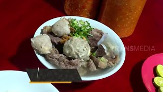 Malvino Fajaro Menikmati Lezatnya Baso Tulang Iga Sanguan  MAKAN RECEH 260423 [upl. by Ainek]