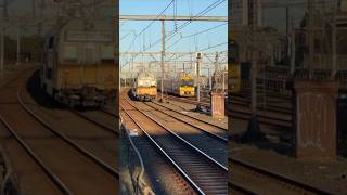 Sydney Trains K67 and Waratah A40 arriving into Redfern sydneytrains railway suburbantrain [upl. by Anait]