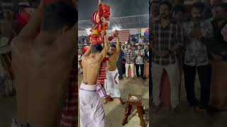 puliyoor kannan Vellattam theyyam kannur [upl. by Kleeman695]