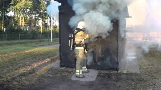 Backdraft container training met manschappen A [upl. by Litha]