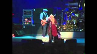 Fleetwood Mac  Storms San Jose 2009 [upl. by Eisen]