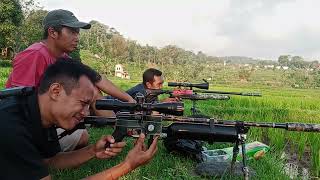 Main di Sawah Sambil Zeroing Telescope [upl. by Legra]