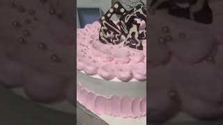 step by step cake banana सीखें। without nozzle cake decoration shorts ytshorts shortsfeed vira [upl. by Derrej]