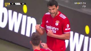 Goal  Golo Yaremchuk Vitória SC 02 Benfica Liga 2122 7 [upl. by Lledroc]