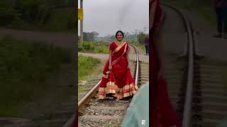 ট্রেন আসলো 😅 Samira Khan Mahi amp Niloy Alamgir bts behindthescene shootingtime funnyshorts fypシ゚ [upl. by Leong]