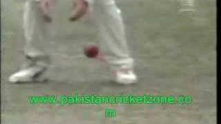 Shane Warne vs Chanderpaul [upl. by Alakim]