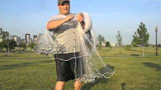 How to throw a cast net for Bunker  With Capt Steve [upl. by Magna669]