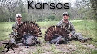 KANSAS TURKEY HUNTING 2021 Early morning double [upl. by Annahsirhc]