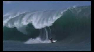 Halloween Teahupoo  MuZik Stanley Tupaia [upl. by Ynehteb]