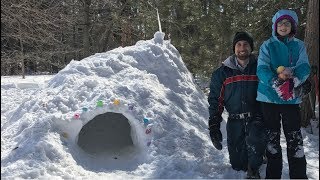 Minnesota  Building a Quinzee on Easter [upl. by Paquito502]