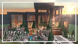 Modern Hillside Mansion No Large Plot 98k part 1 exterior Bloxburg Speedbuild [upl. by Luzader]