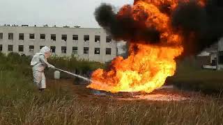 FOAM FIRE EXTINGUISHER TESTING VIDEO 10L144B [upl. by Soilissav]