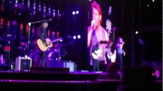 Peter Maffay  So bist du  live  Oberhausen 01062011 [upl. by Lotsirb]