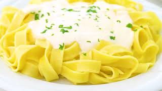 Copycat Olive Garden Fettuccine Alfredo Recipe [upl. by Nylyram]