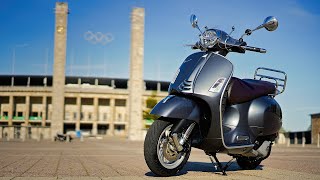 Vespa Gts 125  Euro 5 Touring [upl. by Arannahs82]