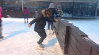 Patinoar Ramnicu Valcea River Plaza Mall FreeStyle [upl. by Beaston]