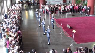 Change of Guards Chiang Kaishek Memorial Hall （CKS Memorial Hall） [upl. by Roots995]