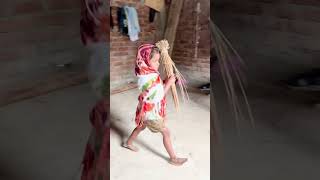 Mummy jhadu 🧹 mar do🤣🤣shorts funny comedy reels ytshorts shortsfeed viralvideo [upl. by Hackney]