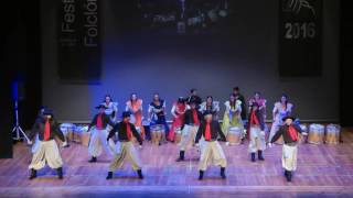 Argentinian folk dance Malambo amp Boleadoras [upl. by Yemar]