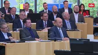 💥 MehlNasenProvokation bei Rede  Friedmann rechnet mit AfD im hessischen Landtag ab 🤢 [upl. by Binni]