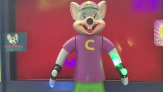 Chuck E Cheese Live Head Shoulders Knees and Toes 2009 [upl. by Olumor191]