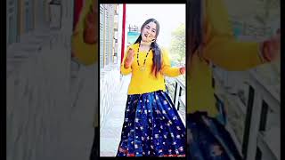 Gadwali songs me dance kiyall 🤞ytshorts shortvideo AnshuAlexavlogs [upl. by Annaert]