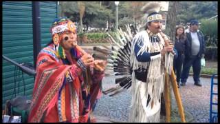 Os Indios Tocando Flauta  Praça Dante Alqueri Caxias do Sul [upl. by Lad]