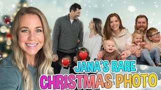 Jana Duggars Rare Appearance in Family Christmas Photo Creepy Obsession with Jingers Kids [upl. by Eras244]