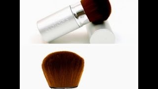 Review Eco Tools Retractable Kabuki Brush [upl. by Tacy]