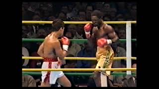 Azumah Nelson vs Juan Laporte [upl. by Nena827]