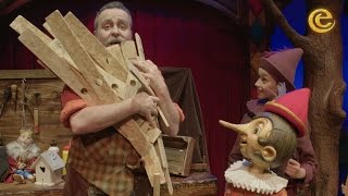 Bouw je eigen houten kerstboom met Pinokkio en Geppetto  Efteling [upl. by Ramahs]