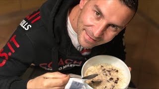 Porridge 🥣 Proteico con 26gr di Proteine e Cioccolato 🍫 fondente 530kcal [upl. by Galliett]