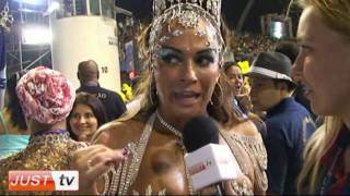 Núbia Oliver na Imperador do Ipiranga no Carnaval 2010  JustTV [upl. by Alston925]