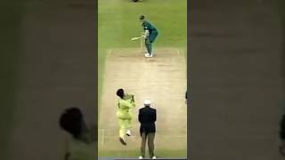 Shoaib Akther Out Herschelle Gibbs in Just 3 Ball shorts [upl. by Nairdad]