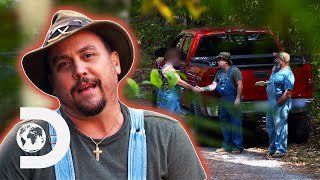 Mike and Jerry Achieve Their Biggest Liquor Sale This Season  Moonshiners [upl. by Glynias]