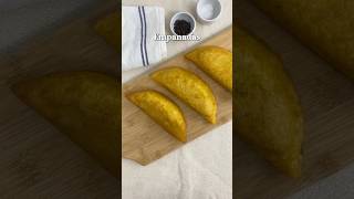 Empanadas venezolanas de carne mechada [upl. by Hairaza]