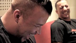 Kollegah  Der Indianer amp Farid Bang lacht 2 [upl. by Terb]