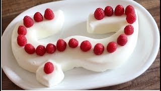 Entremet mousse au yaourt et framboise facile et délicieux  تحلية موس الزبادي سهلة و رائعة [upl. by Mallory581]