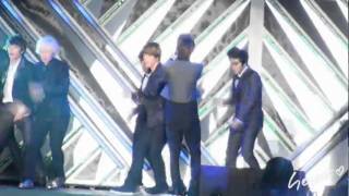 110904 Super Junior M  Henrys pants ripped [upl. by Suolhcin]