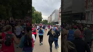 LONDON 🤩 ROYAL PARK HALBMARATHON 😊 AFTER THE START 👍LONG WAY TO FINISH LINE [upl. by Enimsaj882]