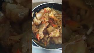 Sungurko masuma palker 😋☺️ pork shorts cooking [upl. by Asiak]