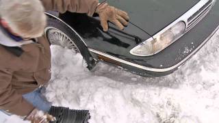 How GoTreads Work  Getting Car Out of Snow [upl. by Edahsalof]